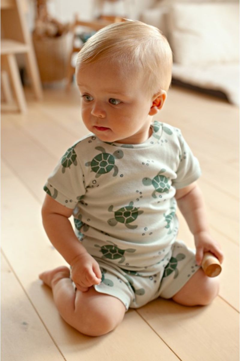 Feetje Shortama Timmy Turtle mint, korte pyjama voor baby met schildpadprint